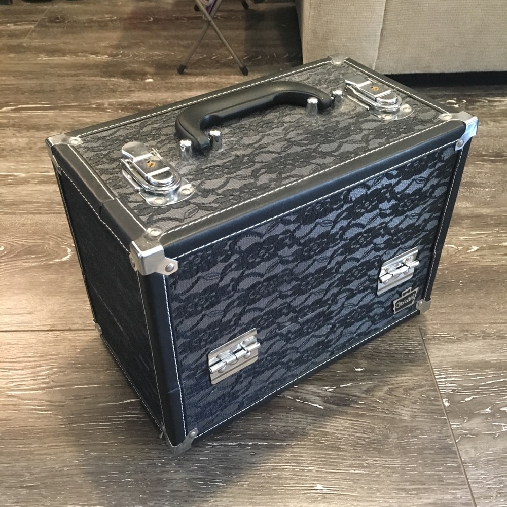 Makeup train case - Caboodles